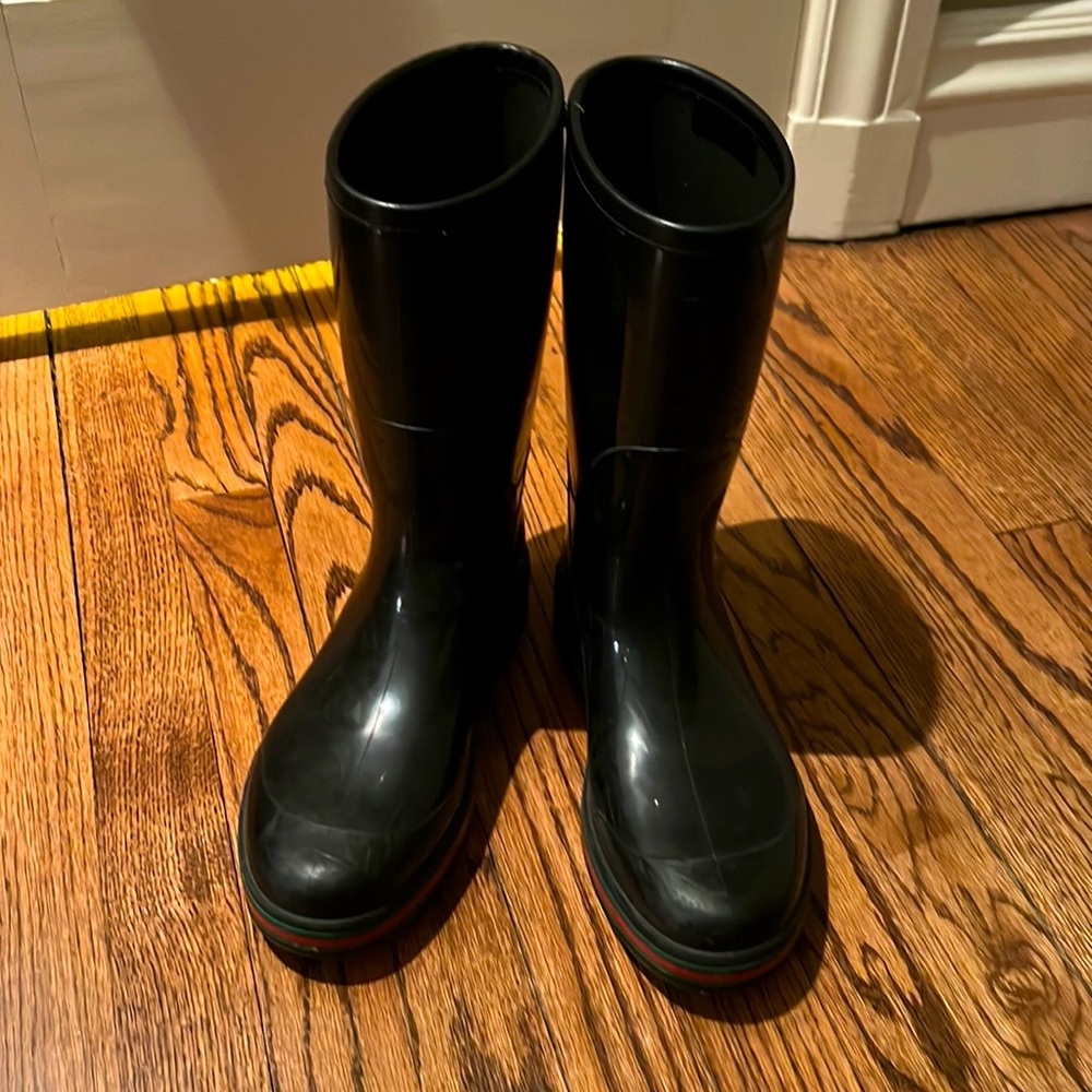 Men’s Black Gucci Wellies Rain boots size: 8